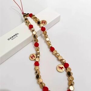 Chane beauty gift phone charm